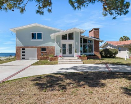 1656 Sea Breeze Drive, Tarpon Springs
