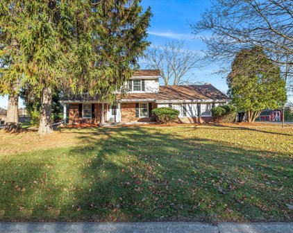 9376 North Fairy Chasm Lane, Brown Deer