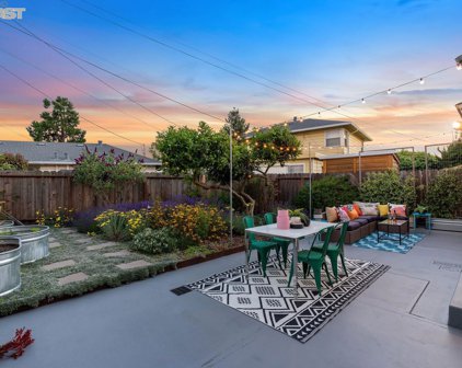 1802 2nd St. Unit D, Alameda