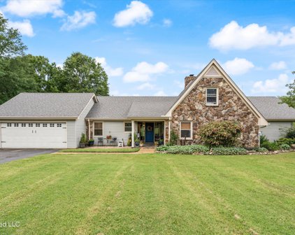 5276 Quail Hollow Drive, Olive Branch