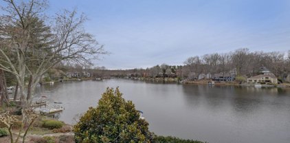 11074 Thrush Ridge Rd, Reston
