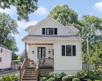 431 9Th Street, Wilmette
