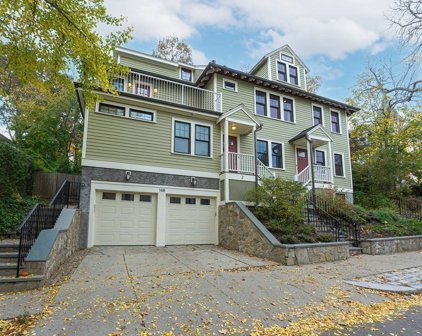148 Mason Ter Unit 2, Brookline