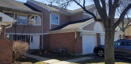 907 W Happfield Drive Unit #907, Arlington Heights