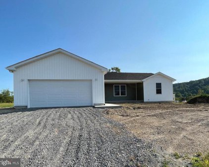 111 Ashton Cir, Berkeley Springs