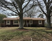 202 Hinds Circle, Arab image