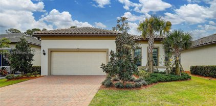 640 Se Villandry Way, Port St. Lucie