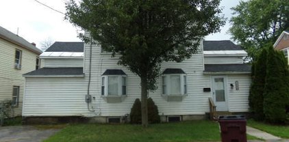 221-223 Saratoga Avenue, Mechanicville