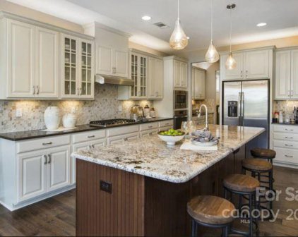 15116 Ravenall  Drive Unit #327, Huntersville