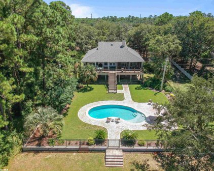 12159 Strong Rd, Gulf Shores