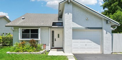 7333 Nw 38th Pl, Coral Springs