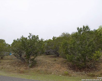 202 Hidden Lake Rd, Boerne