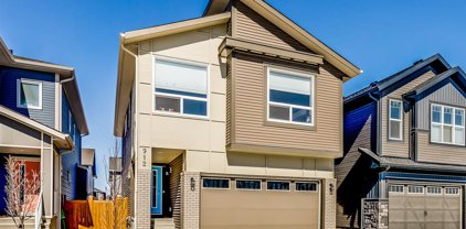 912 Midtown Avenue Sw, Airdrie