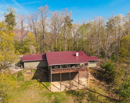 1956 Penny Way, Sevierville