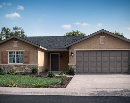 2228 Oriole, Delano