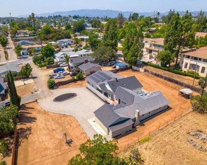 522 Twin Palm Cir, Fallbrook