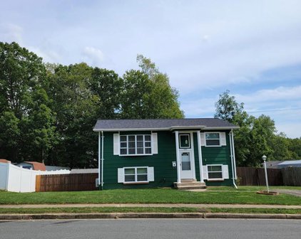 14608 Eastman St, Woodbridge