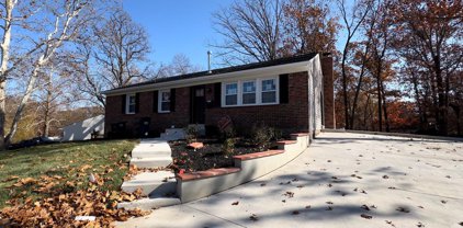 10103 Roslyn Ct, Manassas