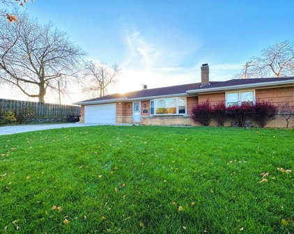 3139 North Knoll Boulevard, Wauwatosa