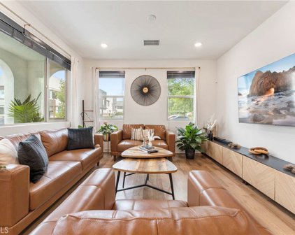 3560 E Peckham Paseo Unit 6, Ontario