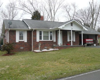 319 Fulkerson St, Tazewell