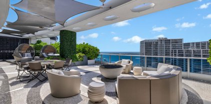 200 Biscayne Boulevard Way Unit #PH5404, Miami