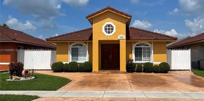 7498 W 34th Ct, Hialeah