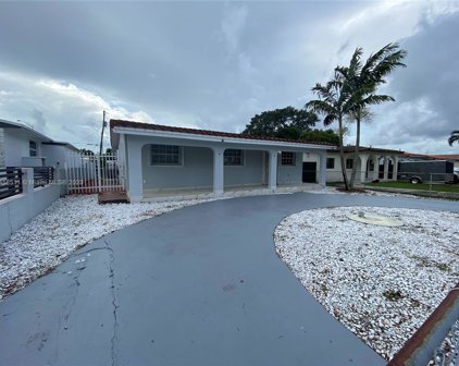 110 W 19th St, Hialeah