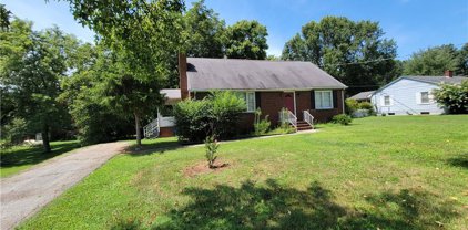 230 Lorraine Drive, Winston Salem