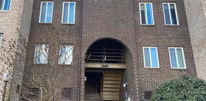5017 7th Rd S Unit #301, Arlington