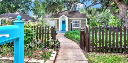 917 W Adoue Street, Alvin