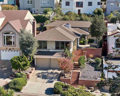 443 Spruce St, Berkeley