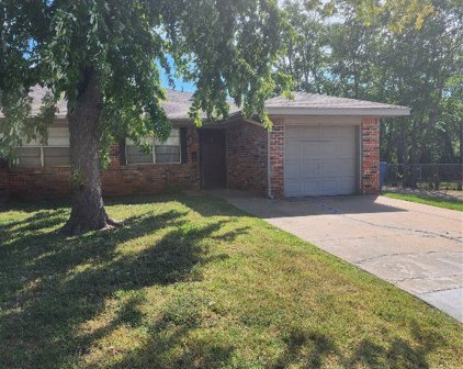 114 N Blackwelder Avenue, Edmond