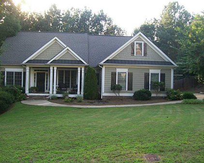 303 Old Lantern Way, Ball Ground
