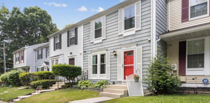 1206 Patriot Ln, Bowie