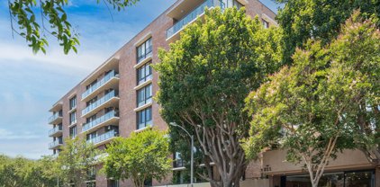 211 S Spalding Dr Unit N404, Beverly Hills