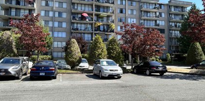 9320 Parksville Drive Unit 305, Richmond