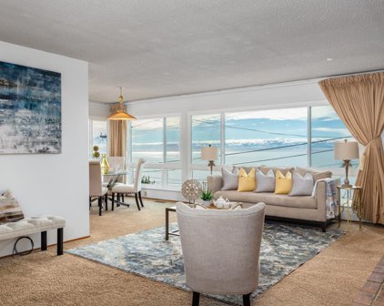 1088 Skyline DR, Daly City