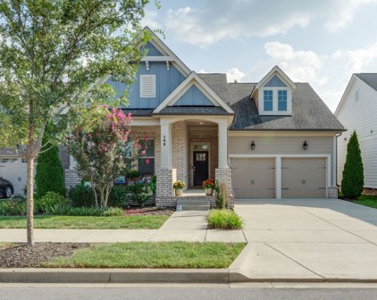 108 Kinsley Way, Hendersonville