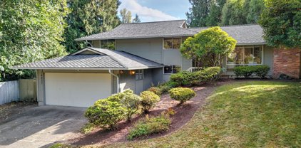 14837 SE Fairwood Blvd, Renton