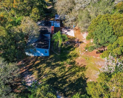 4718 Lakewood Drive, Seffner