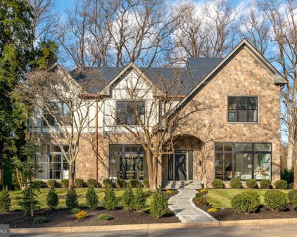 5045 Overlook Rd Nw, Washington