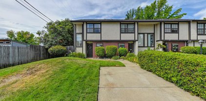 220 Wales Drive, Folsom