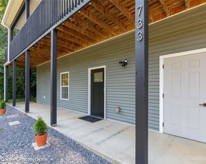 733 Garren Creek  Road, Fairview