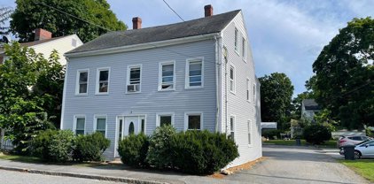7 Cottage Pl, Westborough