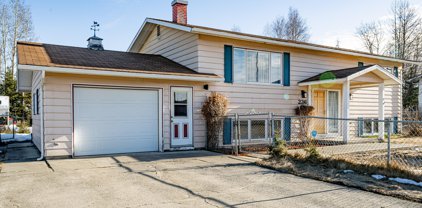 236 W Marydale Avenue, Soldotna