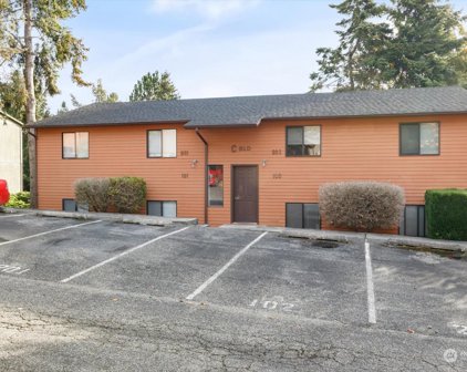 690 NW Atalanta Way Unit #C101, Oak Harbor