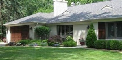 455 Edgemere Drive SE, East Grand Rapids