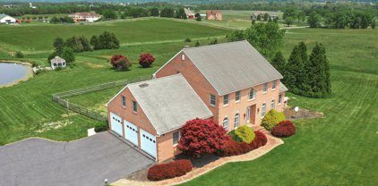 685 Cunningham Rd, Gettysburg