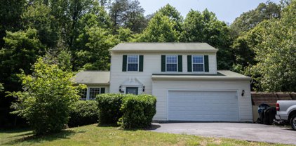 16430 Triple Crown Ct, Hughesville